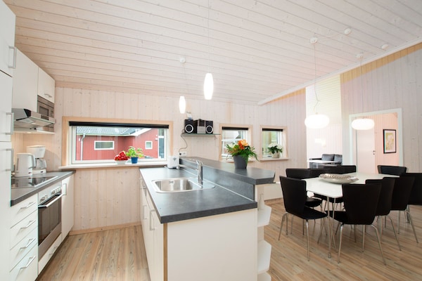 Foto van Deluxe Coastal Lodge met sauna - Vakantiehuis in Großenbrode - Kitchen