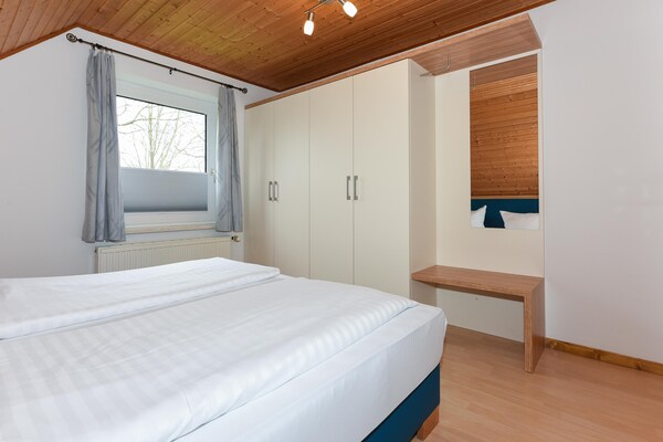 Foto van Groot vakantieappartement op de zolder, Bensersiel - BedRoom