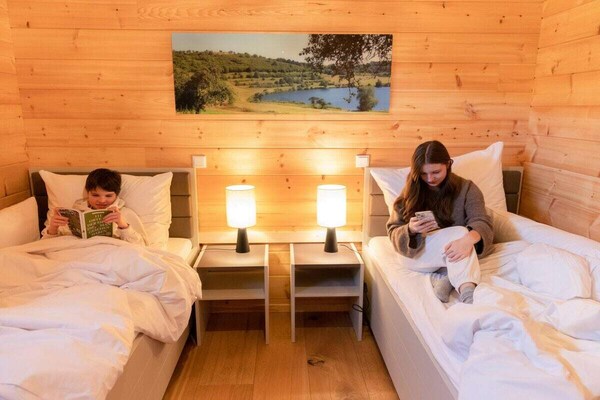 Foto van 50 - Bungalow Chalet Joscha - Vakantiehuis in Daun - Untagged
