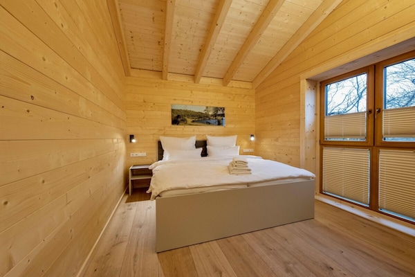 Foto van 50 - Bungalow Chalet Joscha - Vakantiehuis in Daun - Untagged