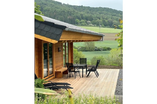 Foto van 50 - Bungalow Chalet Joscha - Vakantiehuis in Daun - Untagged