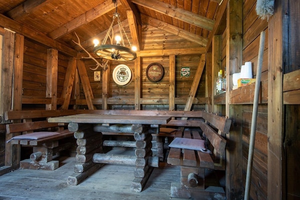 Foto van Luxe vakantiehuis nabij Winterberg - Vakantiehuis in Winterberg - GardenSummer