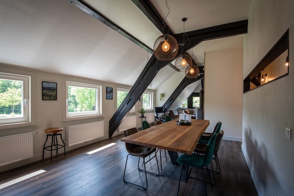 Foto van Luxe vakantiehuis nabij Winterberg - Vakantiehuis in Winterberg - DiningRoom
