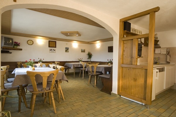 Foto van 2 - Pensioen Schmidt - Vakantiehuis in Pottenstein \/ Kirchenbirkig - Untagged