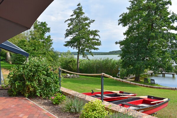 Foto van Vakantieappartement met eigen toegang tot het meer en een aanlegsteiger. - ViewSummer