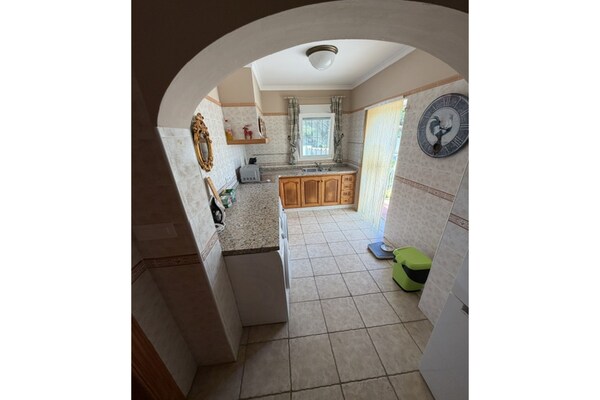Foto van Benissa Villa met zwembad - Vakantiehuis in Benissa - Kitchen