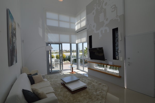 Foto van Villa met tuin en dakterras - Vakantiehuis in Ciudad Quesada - LivingRoom