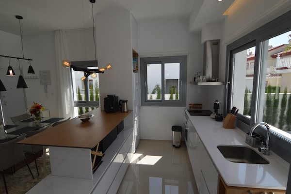 Foto van Villa met tuin en dakterras - Vakantiehuis in Ciudad Quesada - Kitchen
