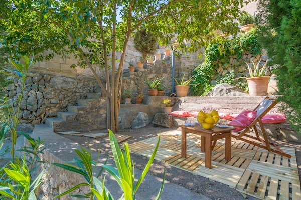 Foto van Herenhuis in Selva bij Tramuntana - Vakantiehuis in Selva, Illes Balears - ExteriorSummer