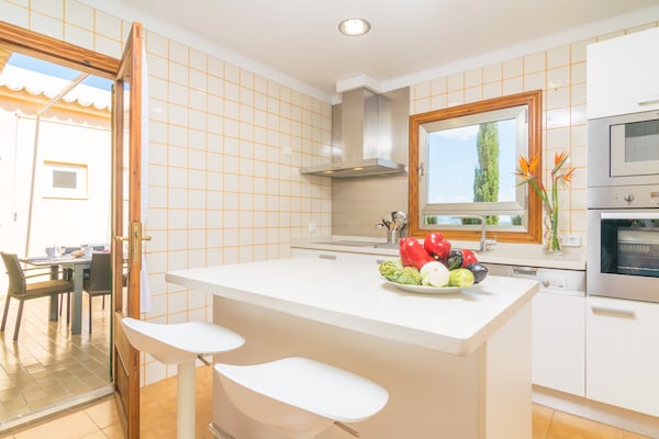 Foto van Herenhuis in Selva bij Tramuntana - Vakantiehuis in Selva, Illes Balears - ExteriorSummer