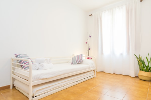Foto van Herenhuis in Selva bij Tramuntana - Vakantiehuis in Selva, Illes Balears - ExteriorSummer