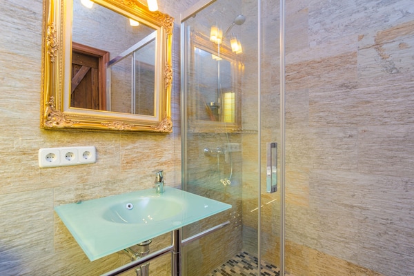 Foto van Mediterrane villa-retraite - Vakantiehuis in Felanitx, Illes Balears - ExteriorSummer