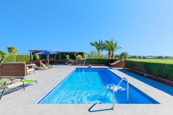 Foto van Mediterrane villa-retraite - Vakantiehuis in Felanitx, Illes Balears - ExteriorSummer