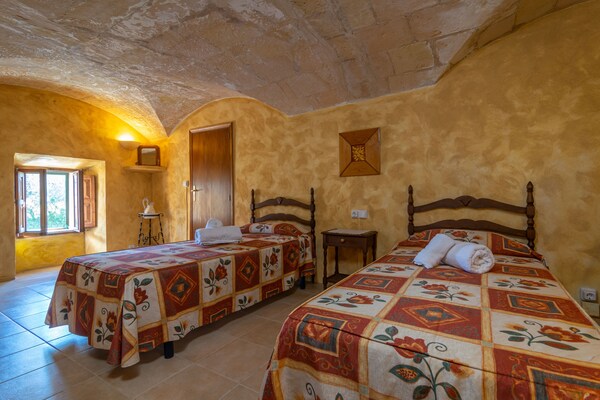 Foto van Villa in Centraal Mallorca - Vakantiehuis in Sineu, Illes Balears - BedRoom