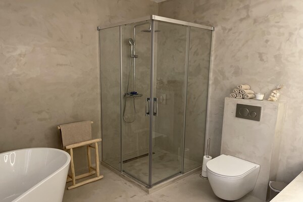 Foto van Villa op Ibiza met zwembad en stranden - Vakantiehuis in San Jose - BathRoom