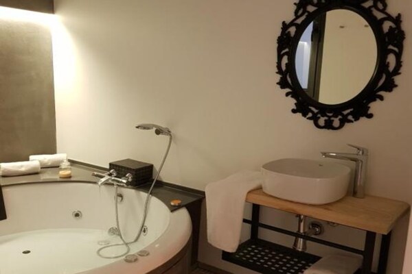 Foto van Luxe appartement met jacuzzi - Vakantiehuis in Alicante - BathRoom
