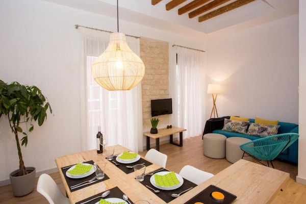 Foto van Luxe appartement met jacuzzi - Vakantiehuis in Alicante - LivingRoom