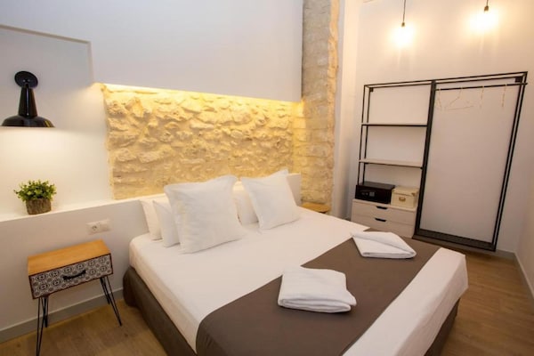 Foto van Luxe appartement met jacuzzi - Vakantiehuis in Alicante - BedRoom