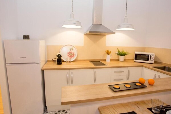 Foto van Luxe appartement met jacuzzi - Vakantiehuis in Alicante - DiningRoom