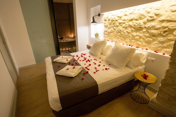Foto van Luxe appartement met jacuzzi - Vakantiehuis in Alicante - BedRoom