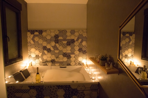 Foto van Luxe appartement met jacuzzi - Vakantiehuis in ALICANTE - BathRoom