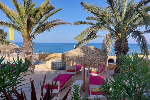 Foto van Modern verblijf aan de Costa Blanca - Vakantiehuis in El Campello, Alicante - ParkFacilities