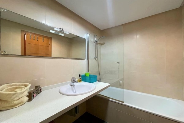 Foto van Strandappartement in Roquetas de Mar - Vakantiehuis in Roquetas de Mar - BathRoom
