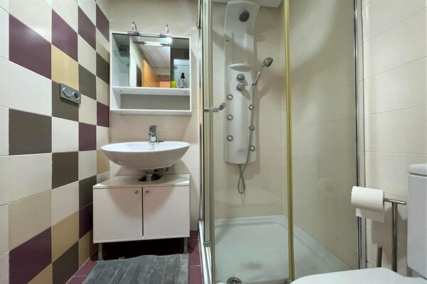 Foto van Strandappartement in Roquetas de Mar - Vakantiehuis in Roquetas de Mar - BathRoom