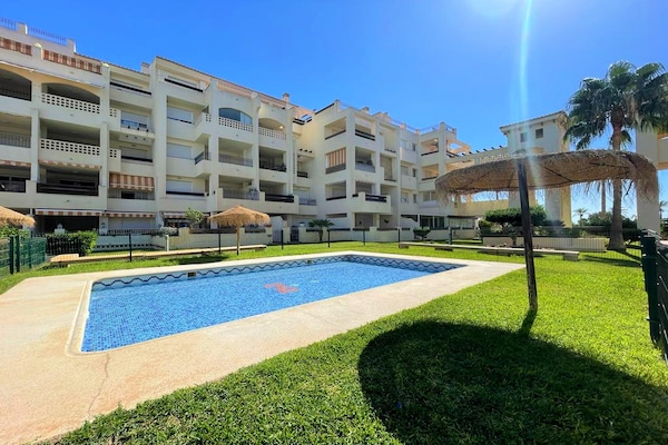 Foto van Strandappartement in Roquetas de Mar - Vakantiehuis in Roquetas de Mar - PoolOfHouse
