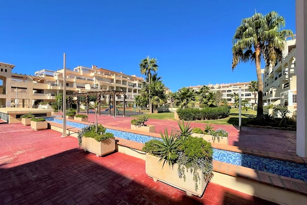 Foto van Strandappartement in Roquetas de Mar - Vakantiehuis in Roquetas de Mar - ViewSummer