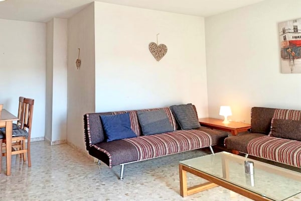 Foto van Appartement in Roquetas de Mar met balkon - Vakantiehuis in Roquetas de Mar - LivingRoom
