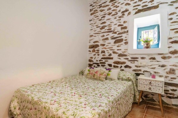 Foto van Landhuis in Adra bij Strand en Bergen - Vakantiehuis in El Trebolar, Adra - BedRoom