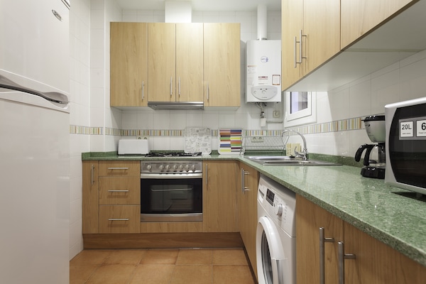Foto van Appartement in Barcelona bij Passeig de Gràcia - Vakantiehuis in Barcelona - Kitchen