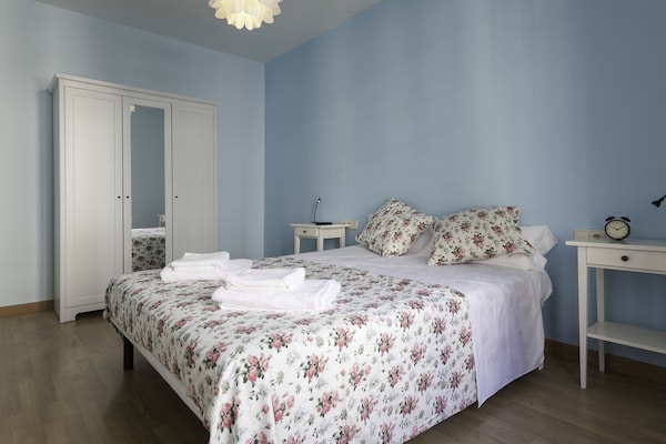 Foto van Appartement in Barcelona bij Passeig de Gràcia - Vakantiehuis in Barcelona - BedRoom