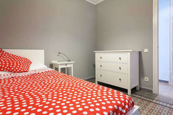 Foto van Appartement in Barcelona bij Passeig de Gràcia - Vakantiehuis in Barcelona - BedRoom