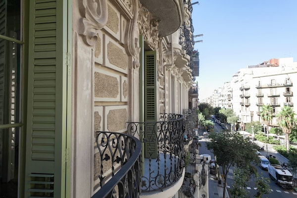 Foto van Appartement in Barcelona bij Passeig de Gràcia - Vakantiehuis in Barcelona - TerraceBalcony