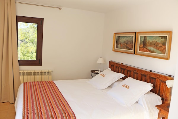 Foto van Landhuis bij Pedraforca Bergen - Vakantiehuis in Castellnou de Bages - BedRoom
