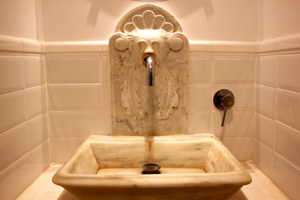 Foto van Landhuis bij Pedraforca Bergen - Vakantiehuis in Castellnou de Bages - BathRoom
