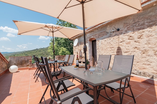 Foto van Landhuis bij Pedraforca Bergen - Vakantiehuis in Castellnou de Bages - TerraceBalcony