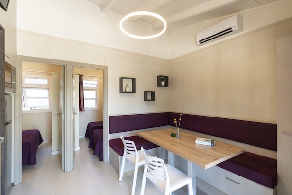 Foto van Gezellige bungalow met terras - Vakantiehuis in Barcelona - LivingRoom