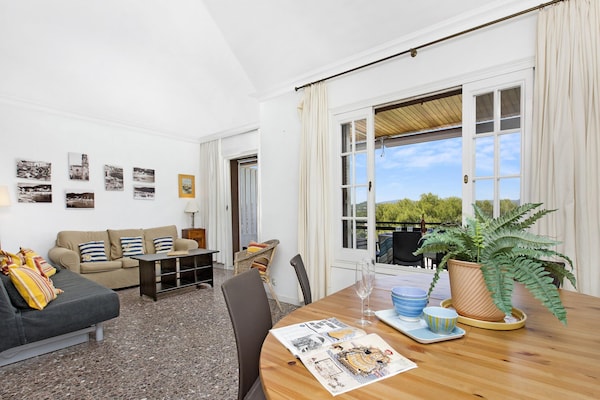 Foto van Appartement in Llafranc met zeezicht - Vakantiehuis in Llafranc - LivingRoom