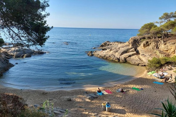 Foto van Villa in Lloret de Mar met privézwembad - Vakantiehuis in Lloret de Mar - AreaSummer5KM