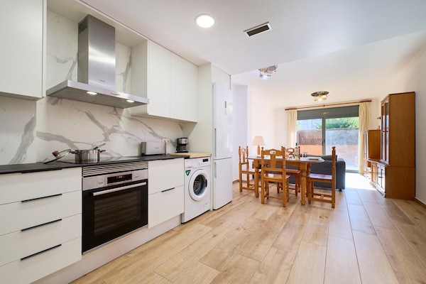 Foto van Appartement in Lloret de Mar bij Fenals Strand - Vakantiehuis in Lloret de Mar - Kitchen