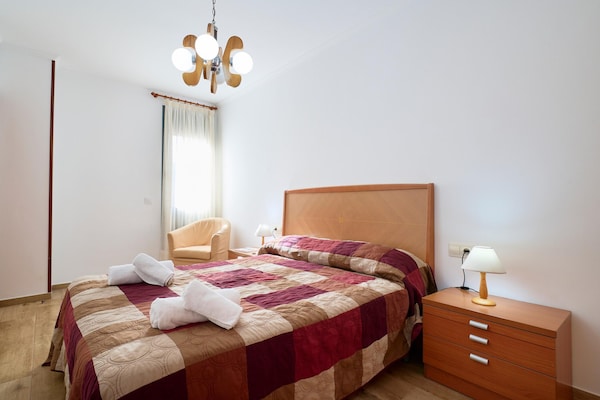 Foto van Appartement in Lloret de Mar bij Fenals Strand - Vakantiehuis in Lloret de Mar - BedRoom
