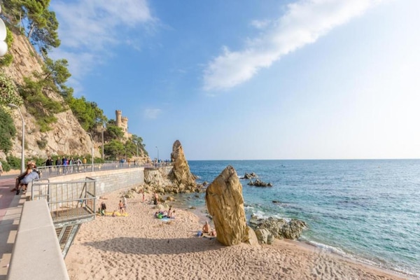 Foto van Appartement in Lloret de Mar bij Fenals Strand - Vakantiehuis in Lloret de Mar - AreaSummer5KM