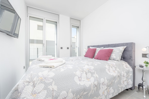 Foto van Appartement in Roses bij Strand & Zwembad - Vakantiehuis in Rosas / Roses - BedRoom