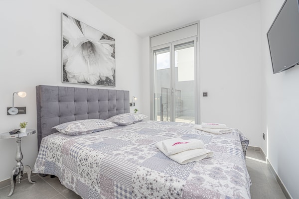 Foto van Appartement in Roses bij Strand & Zwembad - Vakantiehuis in Rosas / Roses - BedRoom