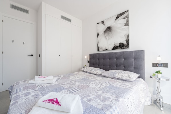 Foto van Appartement in Roses bij Strand & Zwembad - Vakantiehuis in Rosas / Roses - BedRoom