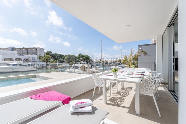 Foto van Appartement in Roses bij Strand & Zwembad - Vakantiehuis in Rosas / Roses - Outdoor