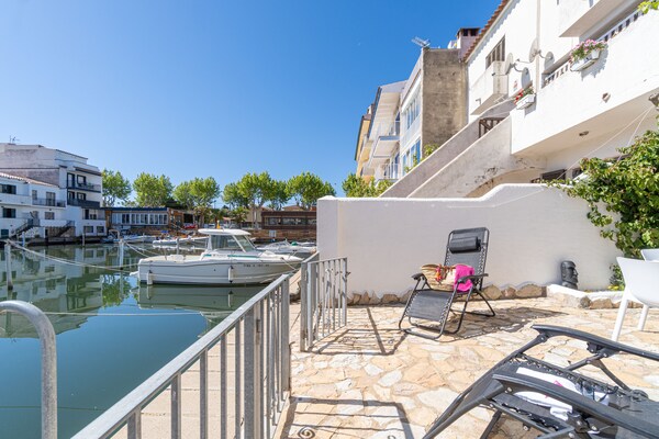 Foto van Villa in Empuriabrava bij Zandstrand - Vakantiehuis in Empuriabrava - terrace